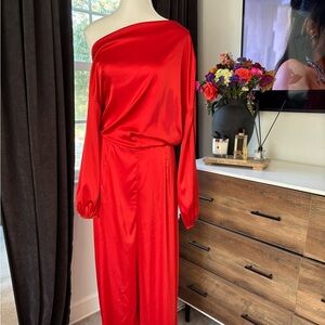 NEW !Elegant Red Off-Shoulder Jumpsuit